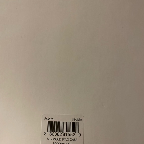 Coach Tan Signature Pattern IPad Case - Picture 4 of 4